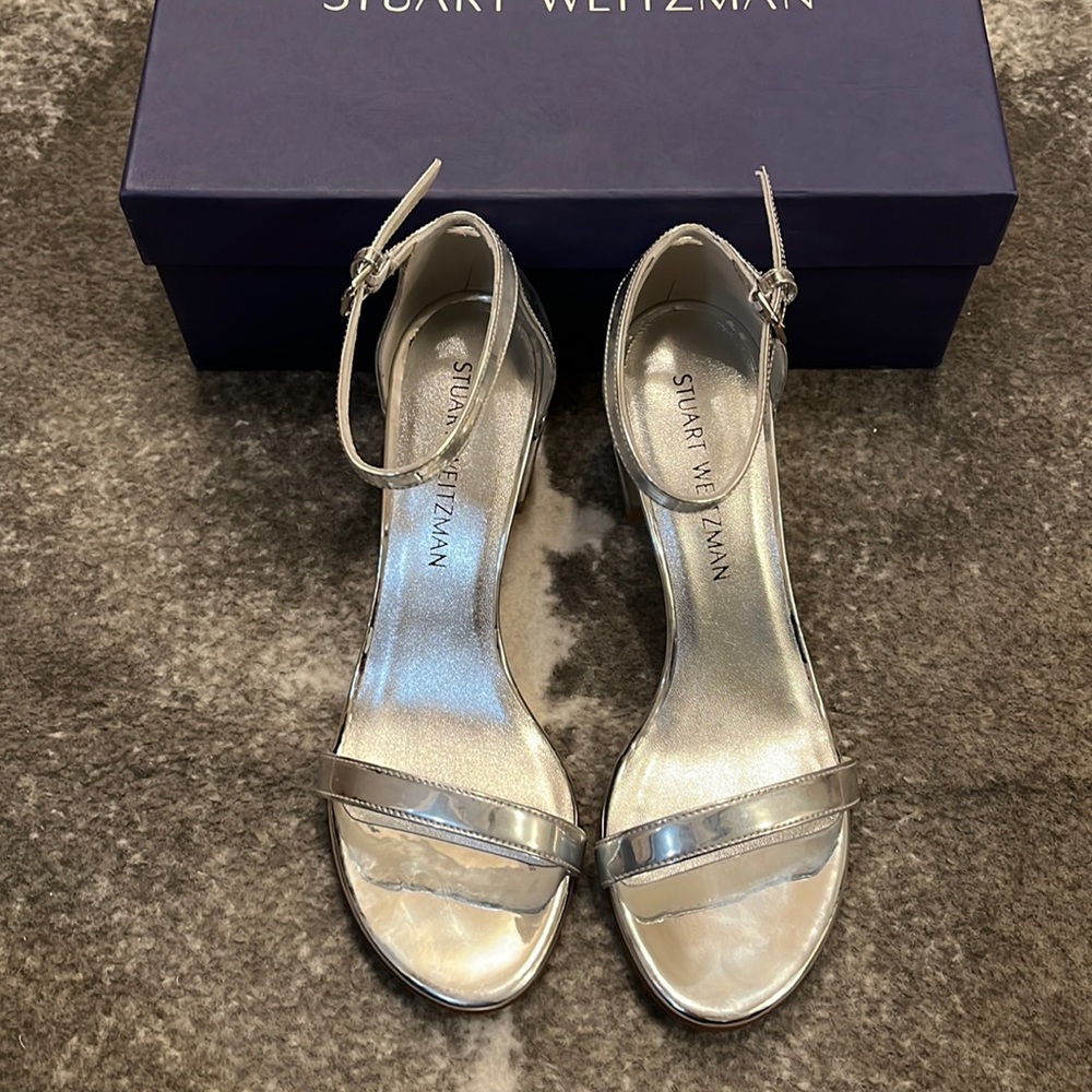 Stuart Weitzman “Simple” Heels